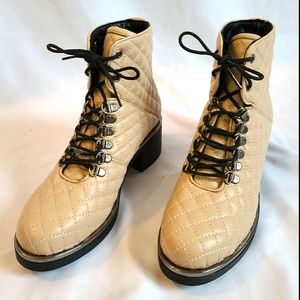 Poletto Quilted Beige Leather Combat Boots SIze 37